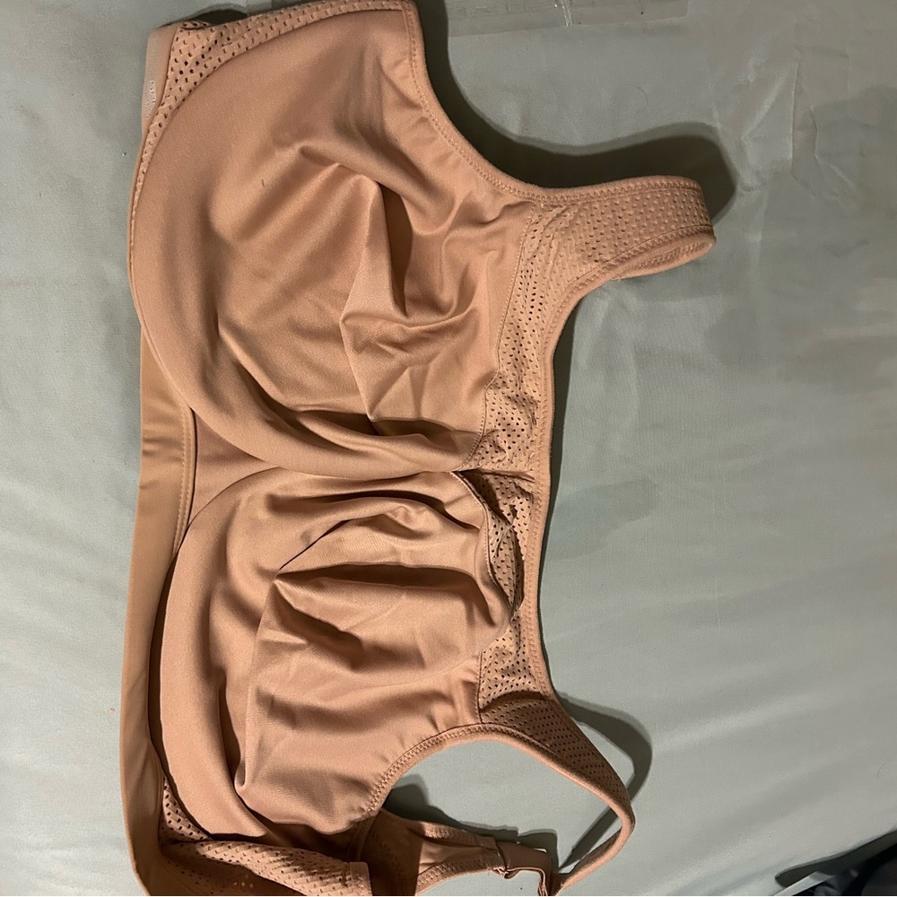 Glamorize Sport Bra size 42 H